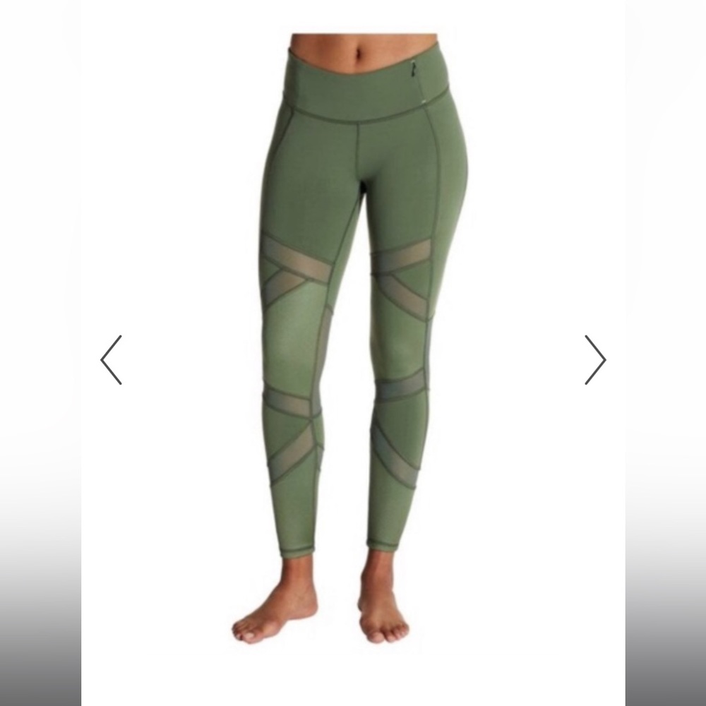 CALIA Shine Textured Pieced Tight Fit Leggings